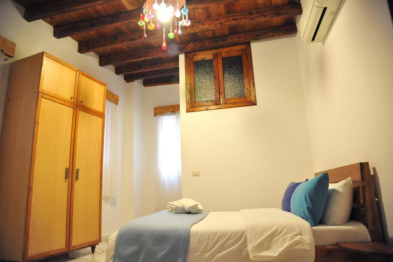Tyre Boutique Apartments ภายนอก รูปภาพ